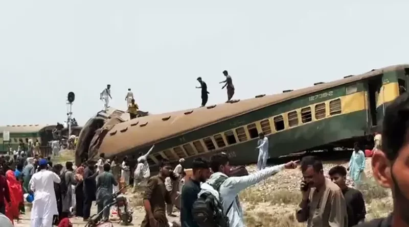 Nawab Shah Accident