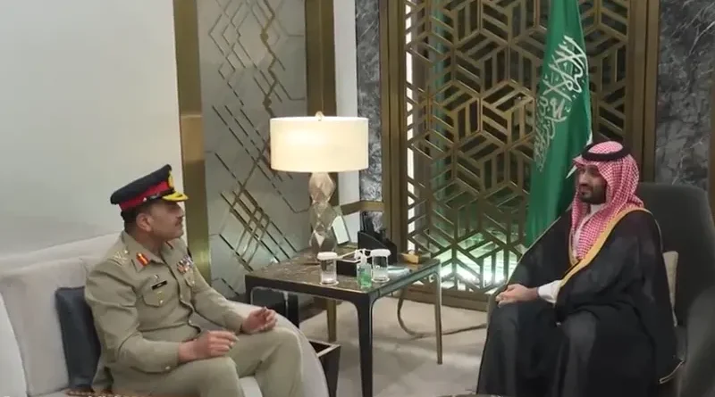 Army chief in Saudi